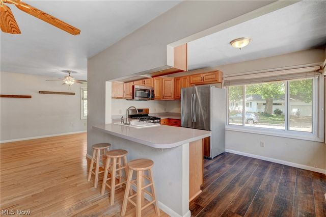 626 Alameda Avenue, Cuyahoga Falls, OH 44221