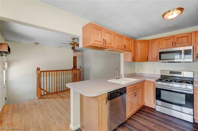626 Alameda Avenue, Cuyahoga Falls, OH 44221