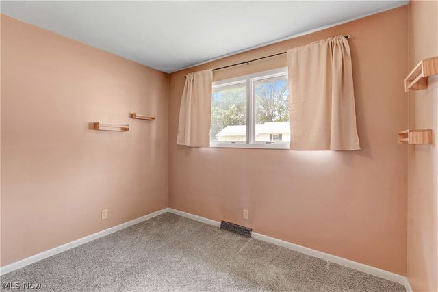 626 Alameda Avenue, Cuyahoga Falls, OH 44221