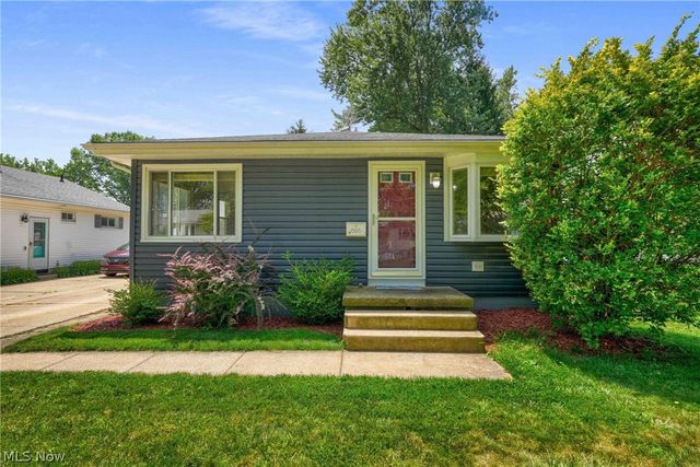 626 Alameda Avenue, Cuyahoga Falls, OH 44221