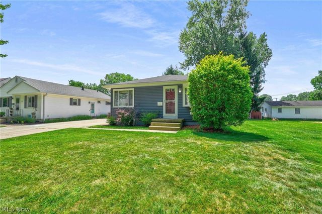626 Alameda Avenue, Cuyahoga Falls, OH 44221