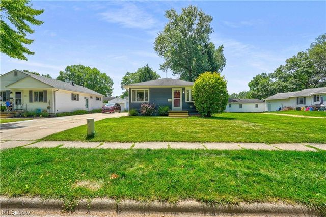 626 Alameda Avenue, Cuyahoga Falls, OH 44221