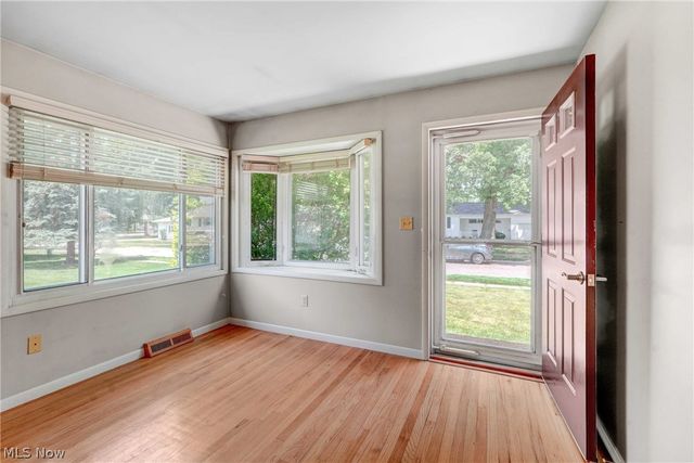626 Alameda Avenue, Cuyahoga Falls, OH 44221