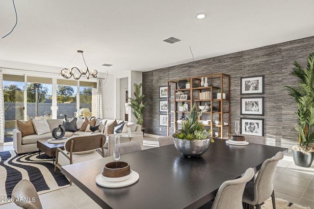17609 W ONYX Avenue, Waddell, AZ 85355