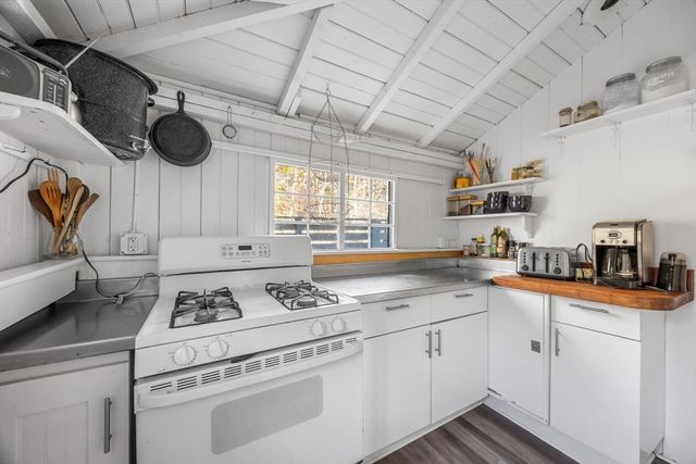 2 Meetinghouse Road Unit 2, Truro, MA 02666