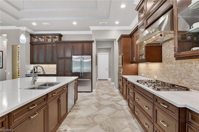 9595 Via Lago WAY, Fort Myers, FL 33912