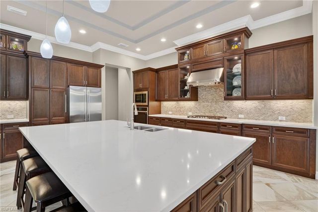 9595 Via Lago WAY, Fort Myers, FL 33912