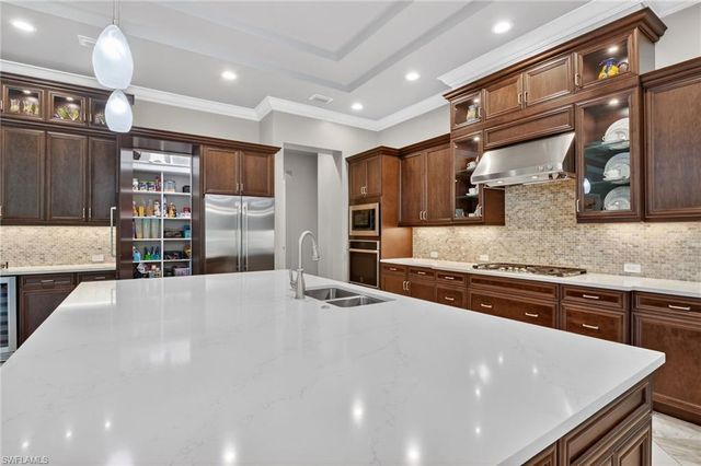 9595 Via Lago WAY, Fort Myers, FL 33912