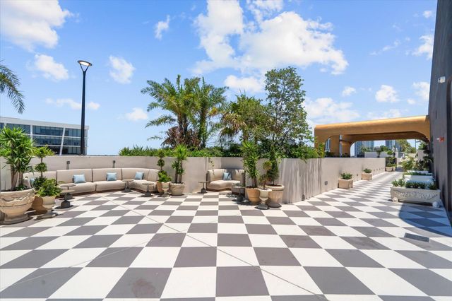 2700 NW 2nd Avenue, Miami, FL 33127