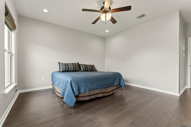 18304 Crows Nest Dr, Prairieville, LA 70769