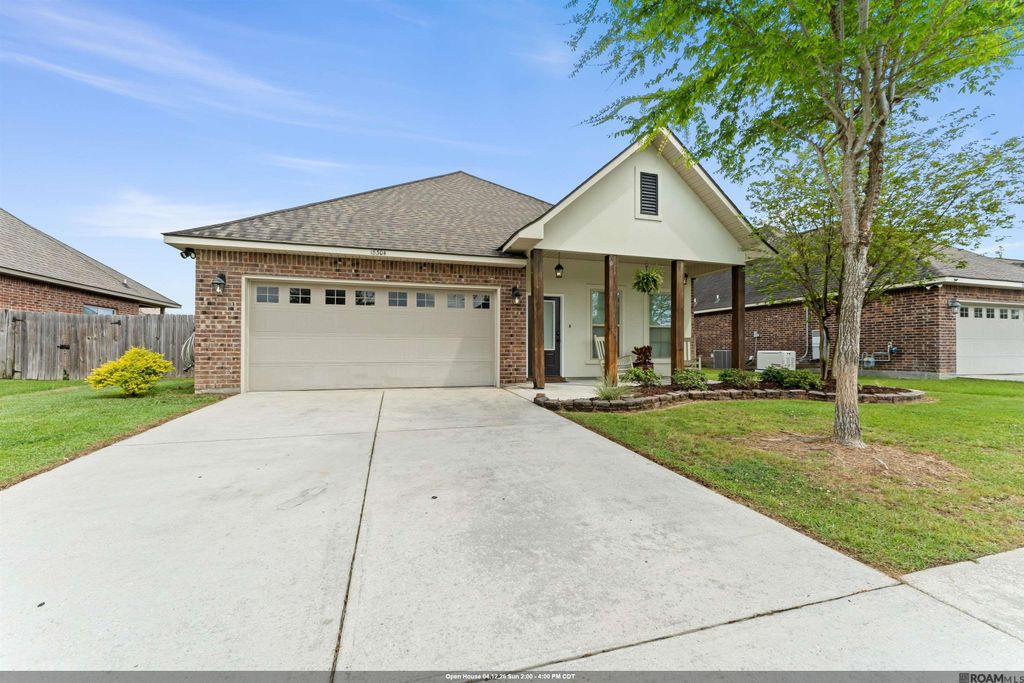 18304 Crows Nest Dr, Prairieville, LA 70769