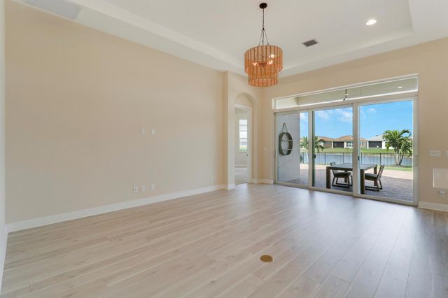 9252 SW Miracoli Way, Port St Lucie, FL 34987
