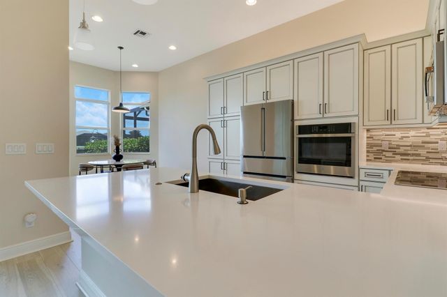 9252 SW Miracoli Way, Port St Lucie, FL 34987