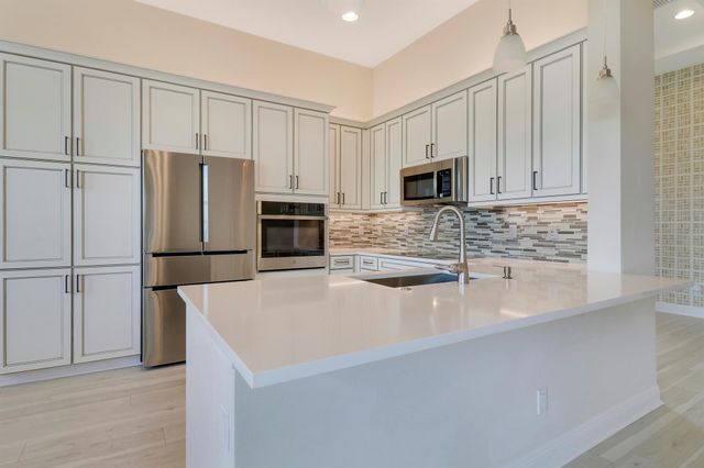 9252 SW Miracoli Way, Port St Lucie, FL 34987