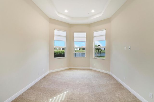 9252 SW Miracoli Way, Port St Lucie, FL 34987