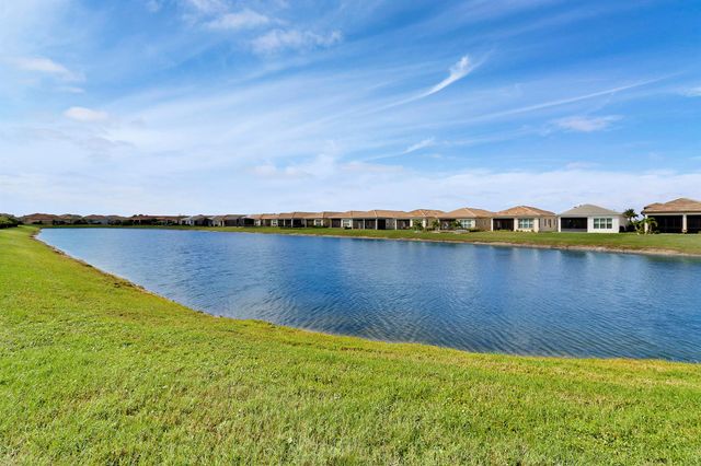 9252 SW Miracoli Way, Port St Lucie, FL 34987