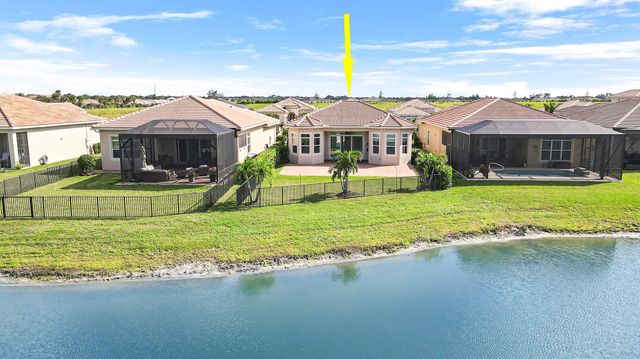 9252 SW Miracoli Way, Port St Lucie, FL 34987
