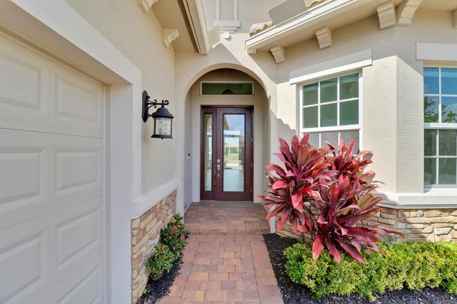 9252 SW Miracoli Way, Port St Lucie, FL 34987