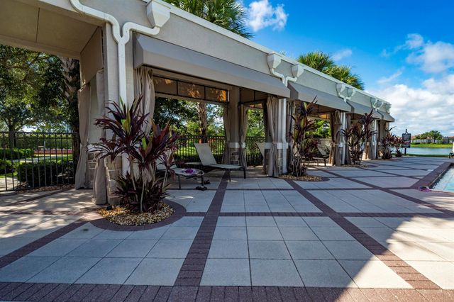 9252 SW Miracoli Way, Port St Lucie, FL 34987