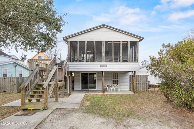 1116 Bowfin Lane, Carolina Beach, NC 28428