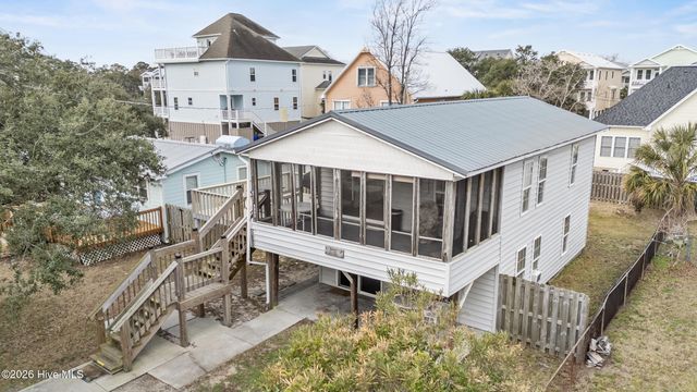 1116 Bowfin Lane, Carolina Beach, NC 28428