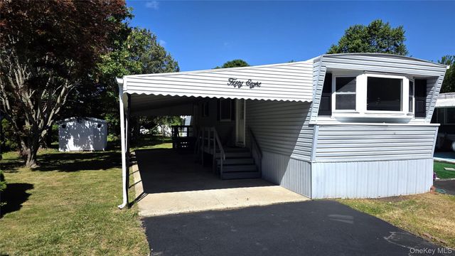 58 Betsy Ross Drive, Bohemia, NY 11716