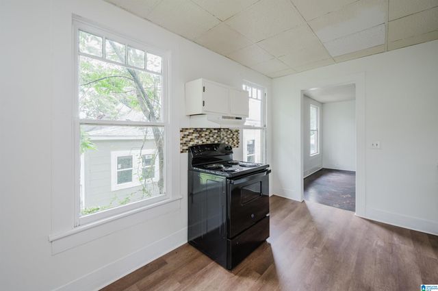 2712 30TH STREET ENSLEY, Birmingham, AL 35208