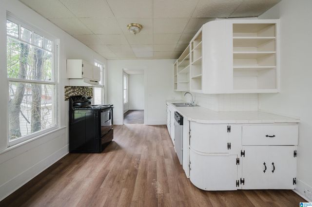 2712 30TH STREET ENSLEY, Birmingham, AL 35208