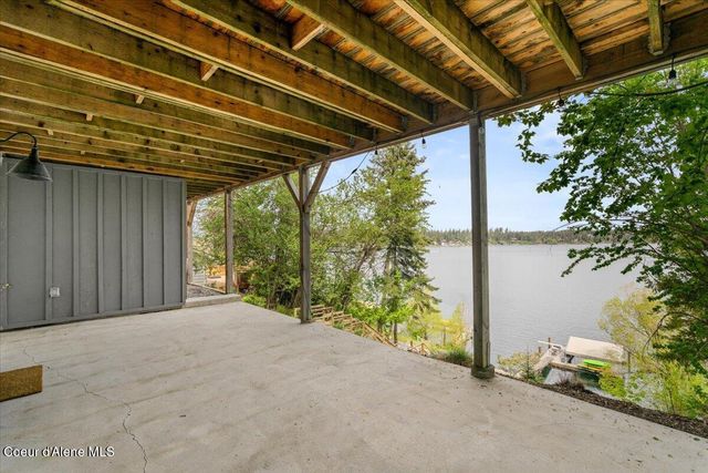 2937 E Upper Hayden Lake RD, Hayden, ID 83835