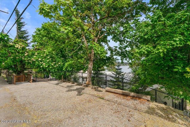 2937 E Upper Hayden Lake RD, Hayden, ID 83835