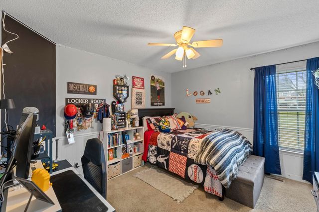 709 Running Creek Lane, Boiling Springs, SC 29316