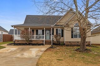 709 Running Creek Lane, Boiling Springs, SC 29316