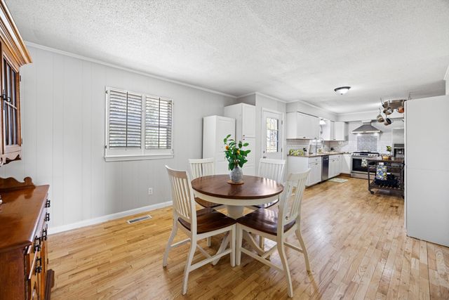 483 King Crest Lane, Hixson, TN 37343