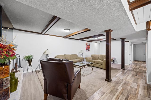 483 King Crest Lane, Hixson, TN 37343