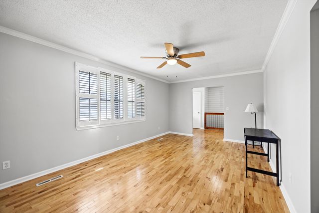 483 King Crest Lane, Hixson, TN 37343