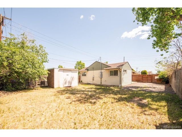 2690 E 49th Ave, Denver, CO 80216