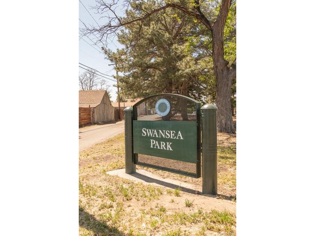 2690 E 49th Ave, Denver, CO 80216