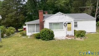 4329 Old Virginia St, Urbanna, VA 23175