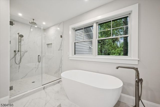 35 Jackson Ave, Chatham Boro, NJ 07928