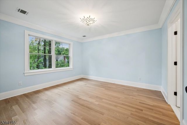 35 Jackson Ave, Chatham Boro, NJ 07928