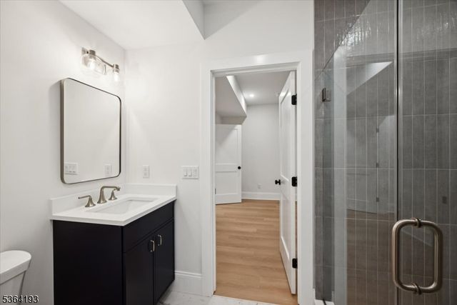 35 Jackson Ave, Chatham Boro, NJ 07928