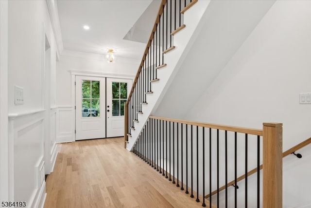 35 Jackson Ave, Chatham Boro, NJ 07928