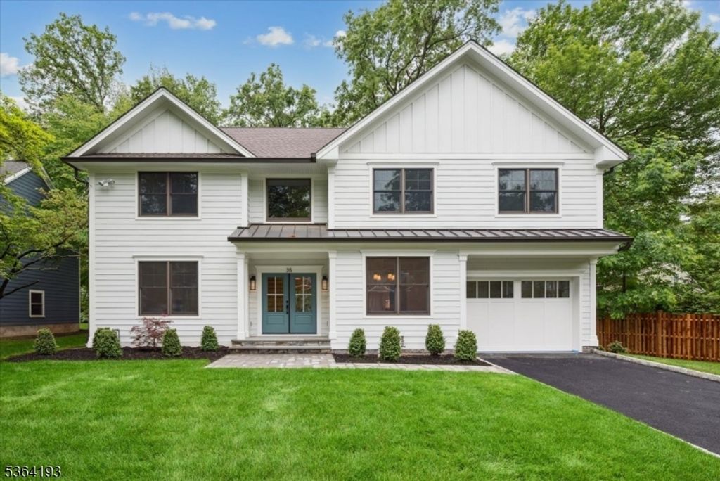 35 Jackson Ave, Chatham Boro, NJ 07928