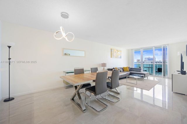 19370 Collins Avenue 1425, Sunny Isles Beach, FL 33160