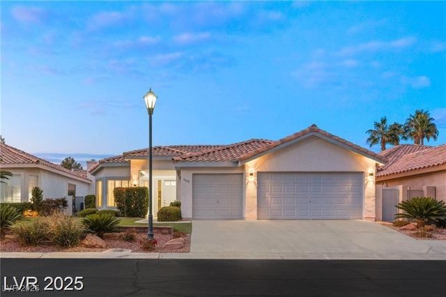 1613 Shadow Rock Drive, Las Vegas, NV 89117