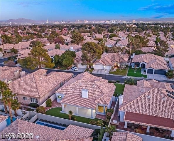 1613 Shadow Rock Drive, Las Vegas, NV 89117