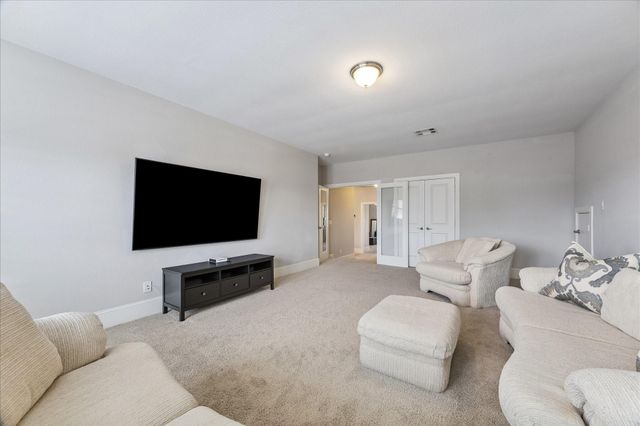 1819 Eagle Creek Drive, Friendswood, TX 77546