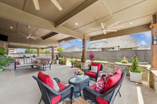 1819 Eagle Creek Drive, Friendswood, TX 77546