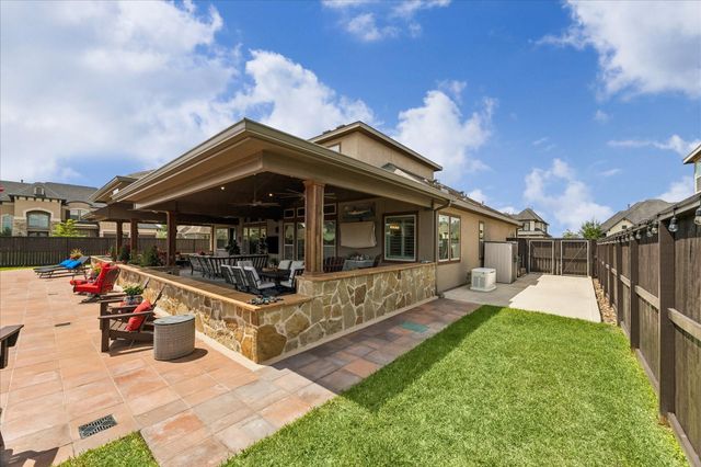 1819 Eagle Creek Drive, Friendswood, TX 77546