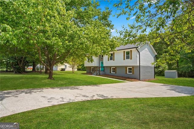 350 Roundup Trail, Ellenwood, GA 30294